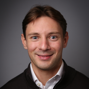 Martin A. Kasseth Directeur du développement commercial